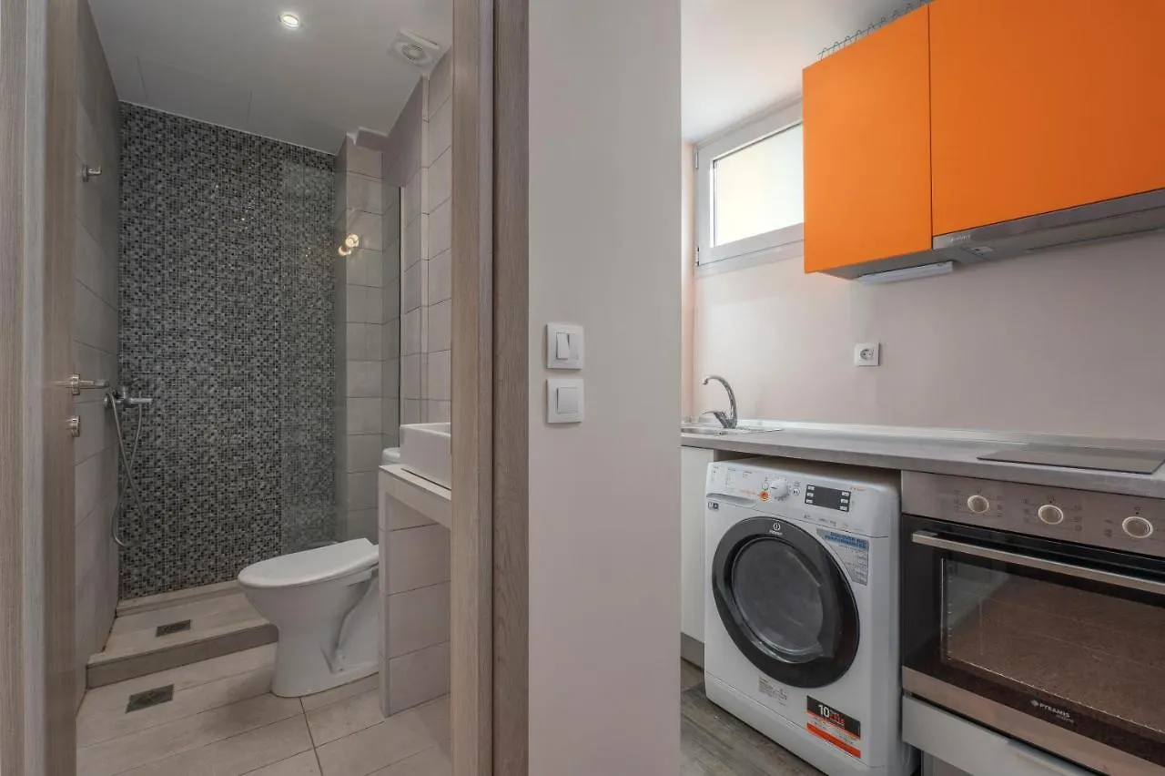 Kosmos Service Apartment Absolute City Center 1-5 With Additional Cost Parking سالونيك 0*,